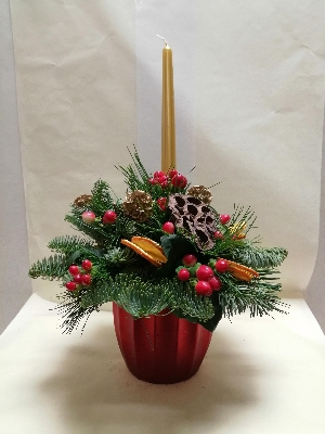 Festive Joy Candle Arrangement