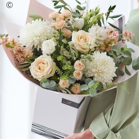 Extra Luxurious Pastel Bouquet